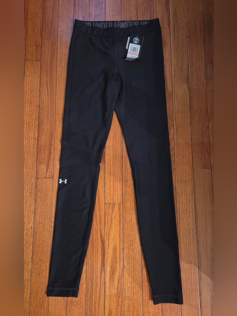 NWT Under Armour HeatGear Compression Leggings Black Womens Small 1295112